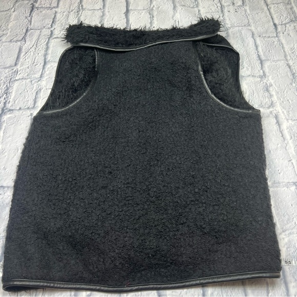 Love Tree wool blend thick vest size medium - Picture 3 of 7